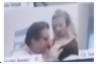 男友吻乳头视频大全国产,男友吻乳头视频引发全国关注