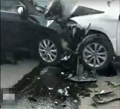 国产车对撞本田车视频大全